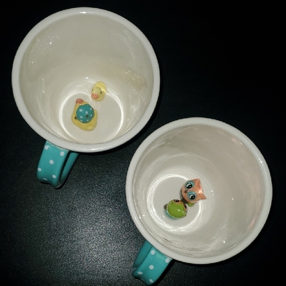 Polka Dot Mugs with Animal Figures - Picture 2 of 2